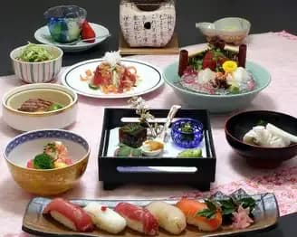 季節の懐石 花コース